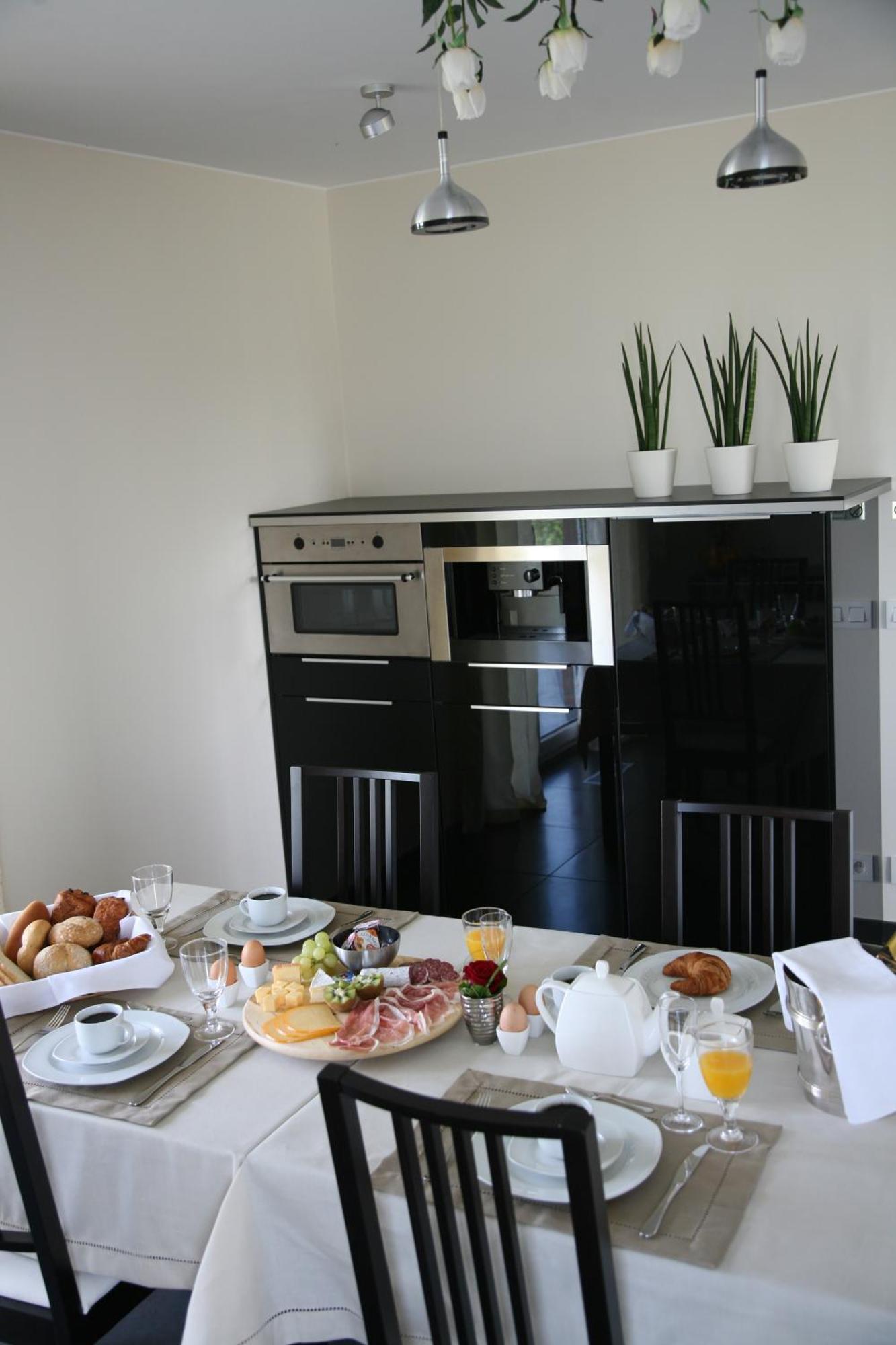 B&B Kanegem Onverbloemd Tielt Εξωτερικό φωτογραφία